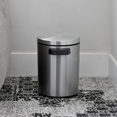 Steel Motion Sensor Waste Basket - 1.3 Gallons