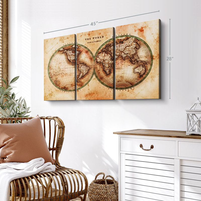 «Rustic Hemispheres Map» sur toile, H 28 po x l 45 po x P 1,25 po