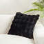 Housse de coussin en fausse fourrure Cozy Bubble-109070056-109070059-114883677