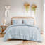 Ensemble de housse de couette en jacquard à 3 pinces avec revers en microfibre, détails de pompons amusants et traitement antimicrobien-122502154-122502150