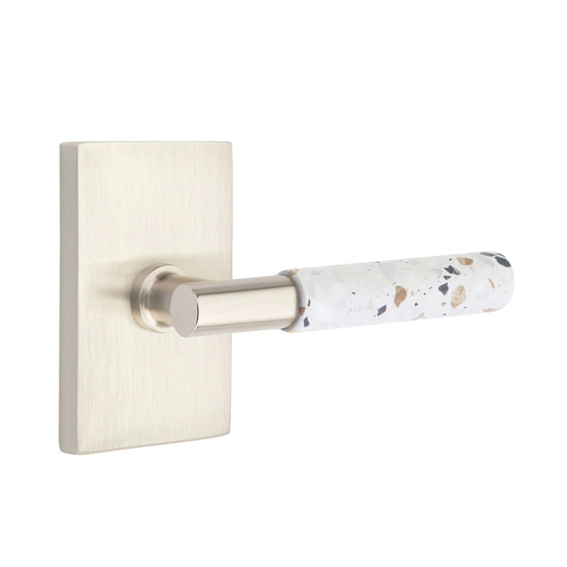 Mortaise intérieure Select Passage avec rosette rectangulaire moderne et tige en T, levier Terrazzo, Oui, Nickel satiné