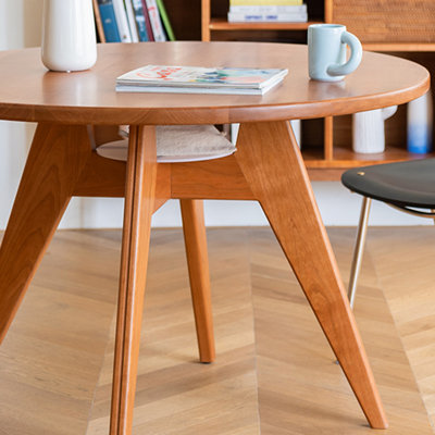 Cherry Round Solid Wood Dining Table