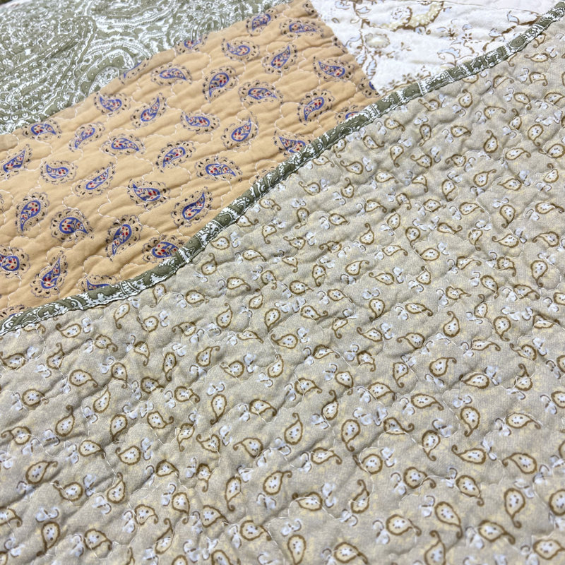 Traditional Cotton Patchwork Quilt, Queen Quilt + 2 Shams