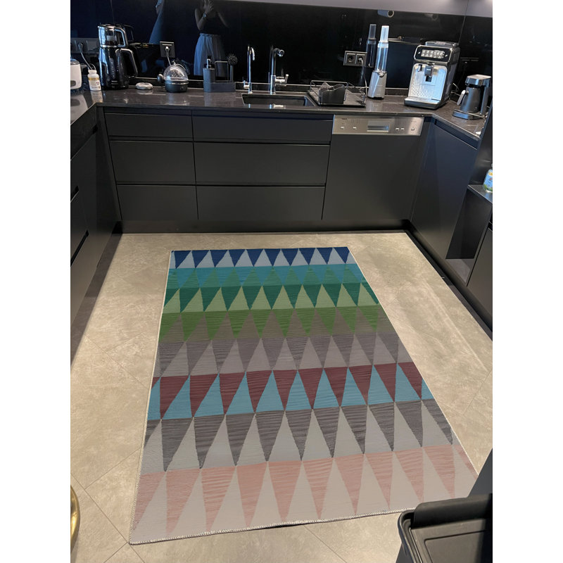 Multi-Colored Triangle Geometric Patterned Modern Decorative Rug, Rectangle 3'11.24" x 5'10.87"