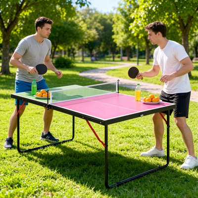 Table de ping-pong compacte et pliable de 120 cm avec filet, 2 raquettes et 3 balles, idéale pour l'intérieur et l'extérieur, les petits espaces et les appartements. Cadre en aluminium renforcé.
