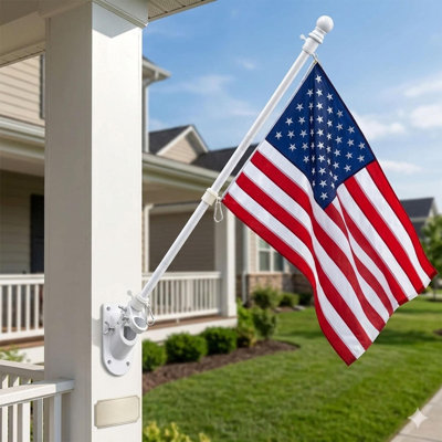Ensemble de mât de drapeau avec drapeau américain 3 x 5, mât en acier inoxydable de 5 pi sans enchevêtrement avec support de fixation en aluminium pour la maison, le porche et l'extérieur, blanc