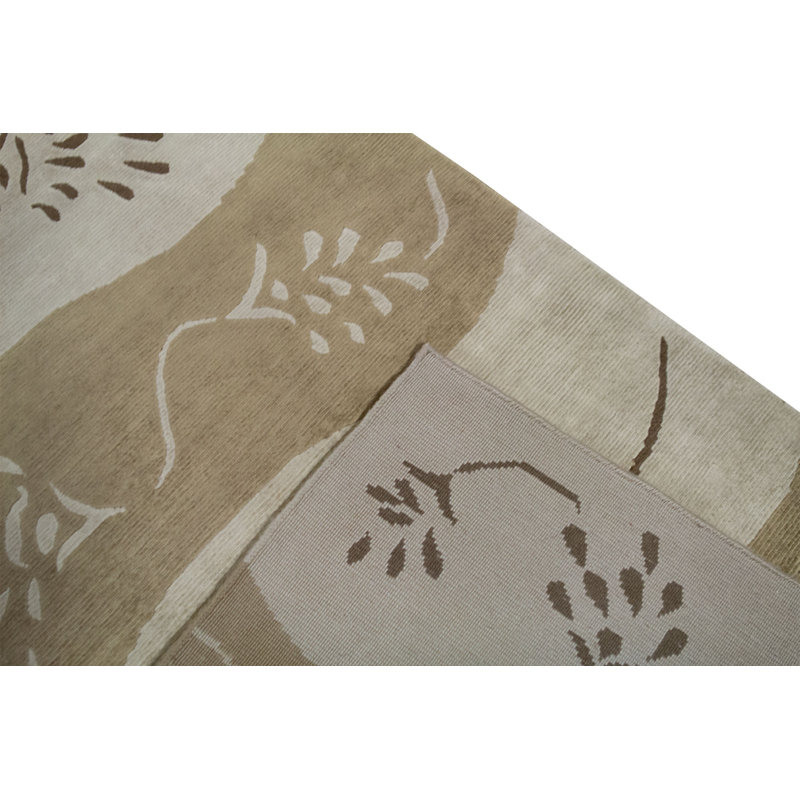 Tapis beige noué à la main de haute qualité