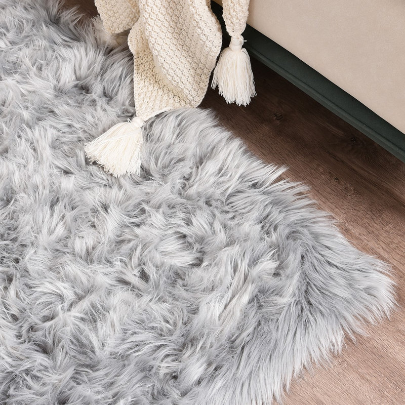 Heustis Faux Sheepskin Indoor Rug, Rectangle 9' x 12'