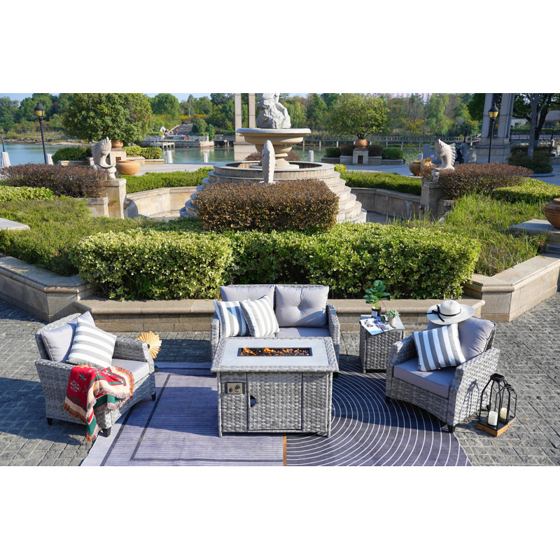 Ensemble de conversation avec canapé en rotin 5 pièces Harnadar, Polyester filé gris, H 25,35 po x l 39,39 po x P 26,52 po
