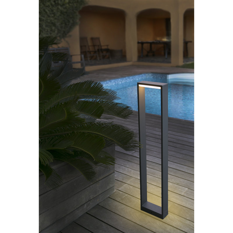 Metal, 80cm H x 15cm W x 6cm D