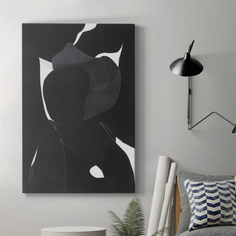Night Bloom I, toile tendue avec châssis de qualité supérieure - prête à être accrochée, H 12 po x l 8 po x P 1 po