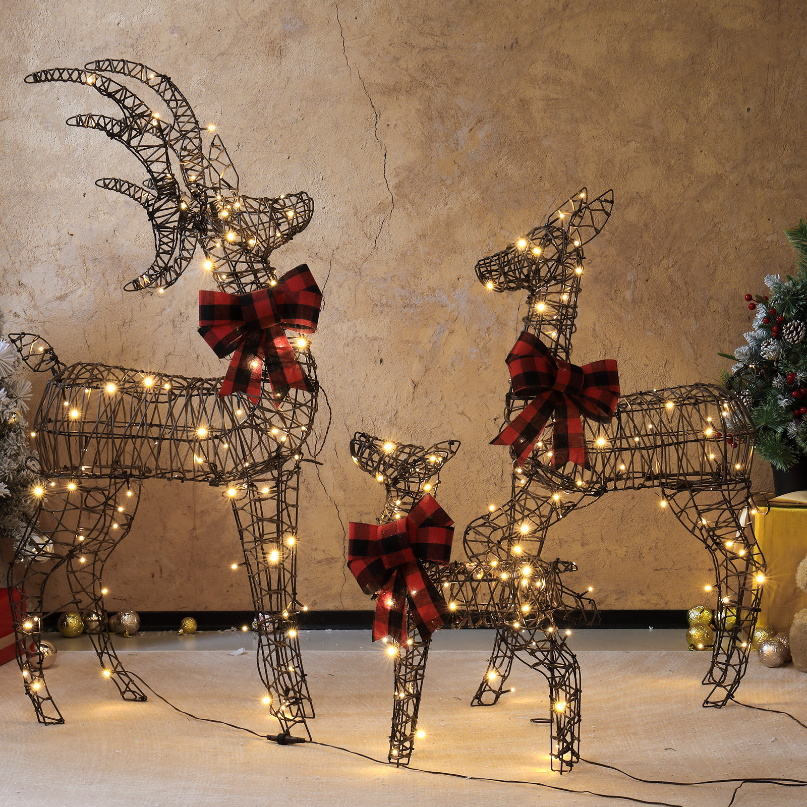 3-Piece 5' Lighted Rattan Reindeer Family, 48" H x 24.5" W x 8" D