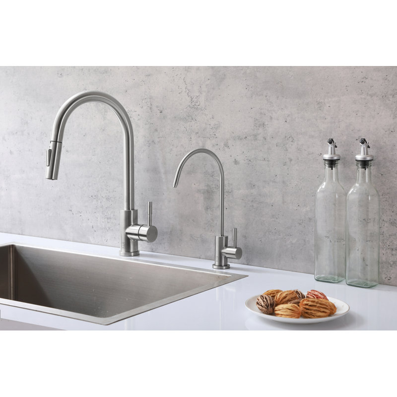 Distributeurs d'eau froide avec poignées Rian, Nickel brossé