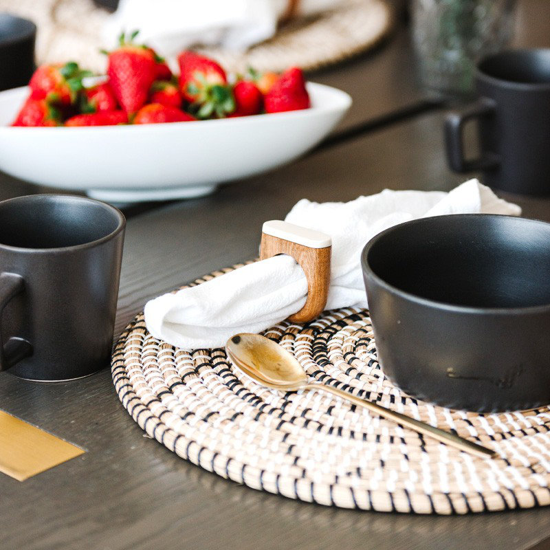 Flow Napkin Rings - White, Red