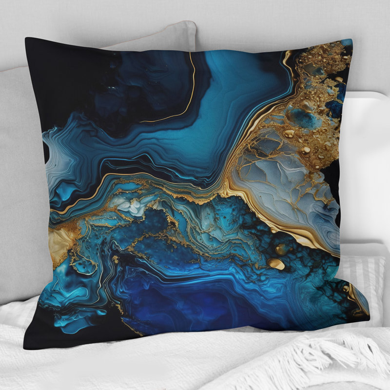 Géode abstraite or et marbre bleu IV - Coussin abstrait en marbre imprimé, H 18 po x l 18 po