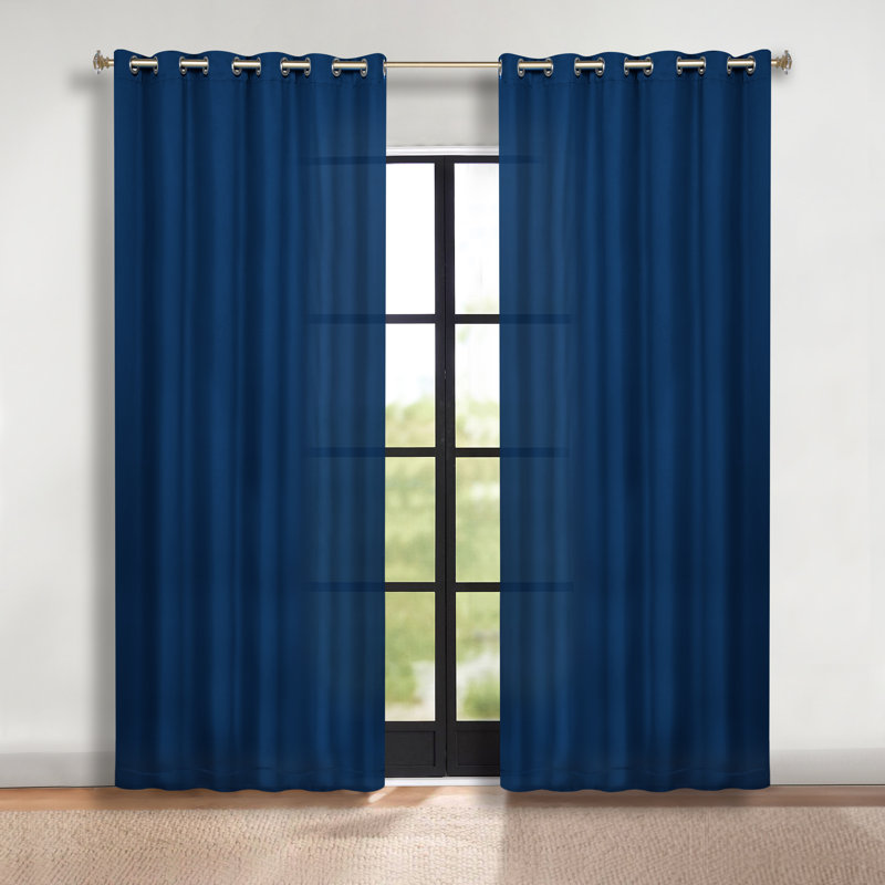 Paire de rideaux obscurcissant avec œillets Millendon, Marine, L 52 po x L 108 po