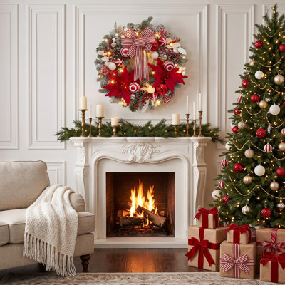 Couronne de Noël artificielle pré-illuminée de 61 cm (24 pouces) pour porte ou fenêtre