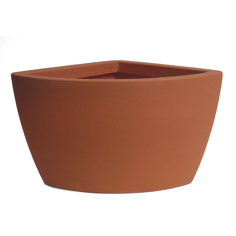 Corner Plastic Pot Planter, Terra Cotta