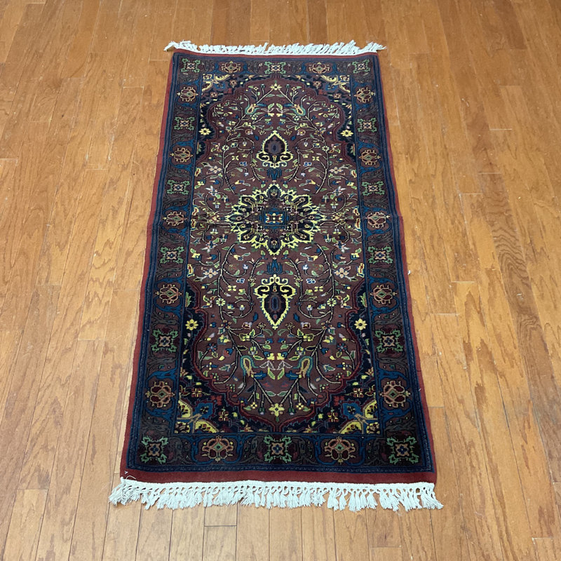  Handmade Sarough Wool Rug