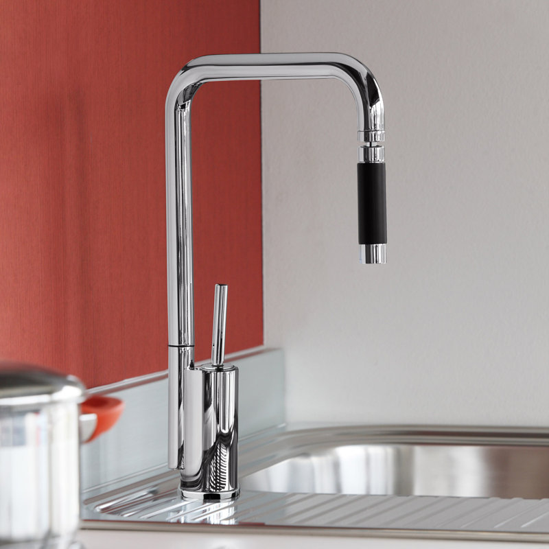 Evian Pull Out Single Handle Kitchen Faucet, Chrome