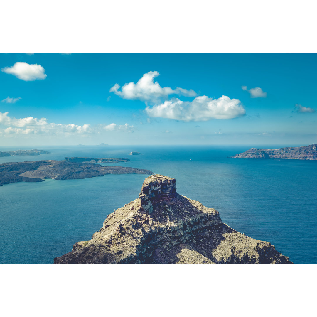 Santorini Island von 35007 - Druck auf Leinwand ohne Rahmen