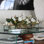 Arrangement floral et centre de table en verre Magnolia