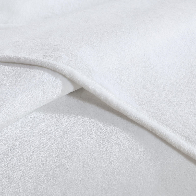 Calvin Klein Core Plush Solid Reversible Blanket, Queen, White