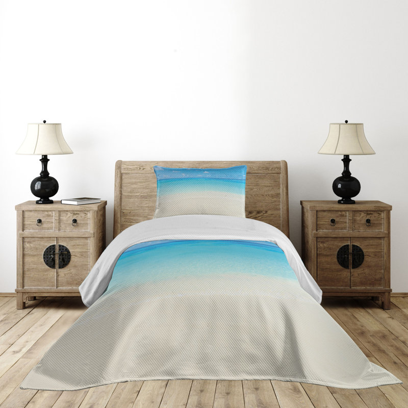 King Size Coastal Ocean View White and Blue Bedspread Set