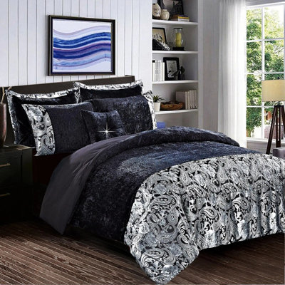 Polyester Ikat Duvet Cover Set with Pillowcases