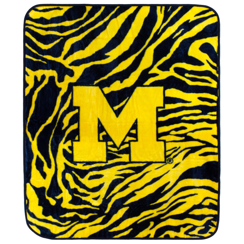 Michigan Wolverines Yellow and Blue Knitted Fleece Throw Blanket