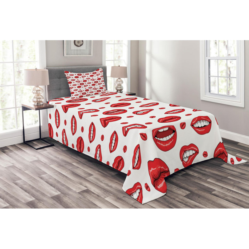 Modern & Contemporary Polyester Coverlet, Twin Coverlet + 1 Sham