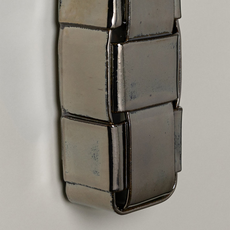STRIA 5 SCONCE, Obsidian, Yes