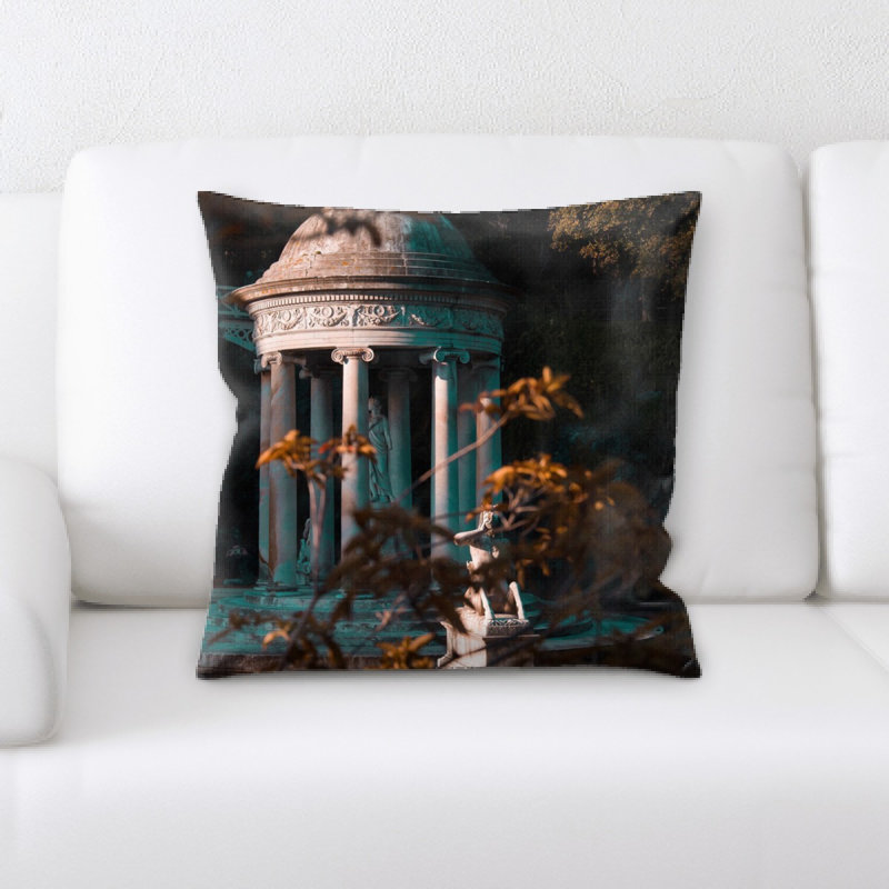 Coussin statue