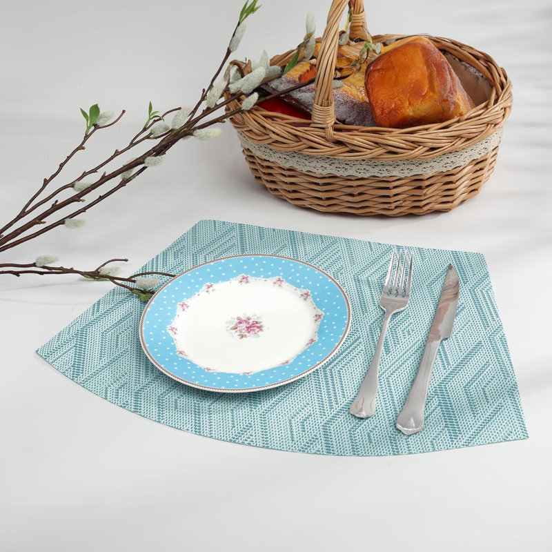 Rhombus Pattern Wedge Shaped Placemats Set Of 4, Waterproof Wipeable PVC Place Mats For Round Table, Vinyl Woven Table Mats, Blue