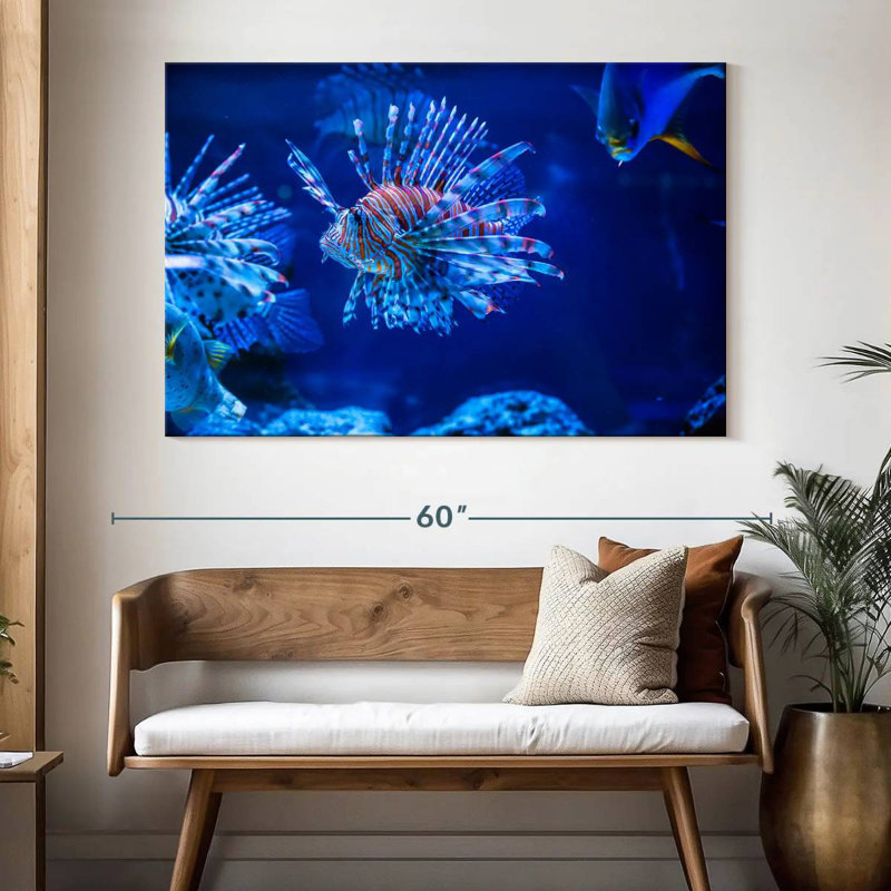 Brampt Aquarium Lionfish, 34" H x 51" W