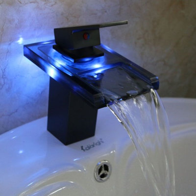 Robinet de salle de bain à cascade à changement de couleur à DEL 3 Juno