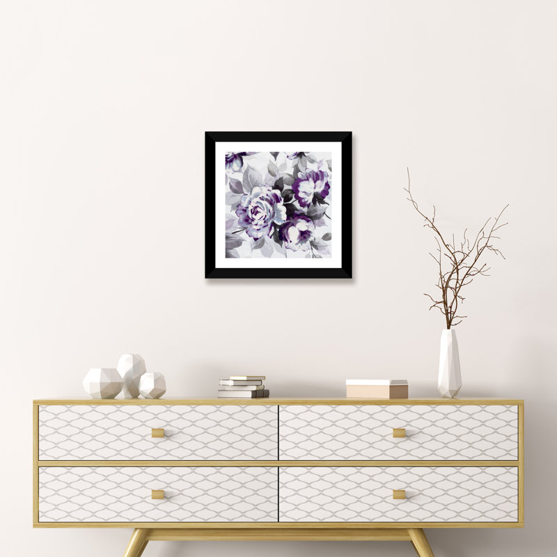Scent of Plum Roses III, reproduction d'art, H 24 po x l 24 po x P 1 po, Cadre noir