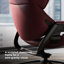 Chaise pivotante inclinable en cuir véritable avec appui-tête réglable et repose-pieds pour le salon, le bureau, la chambre à coucher et le bureau. Fauteuil inclinable de luxe en cuir véritable pour lire et se détendre (rouge)-1771956712