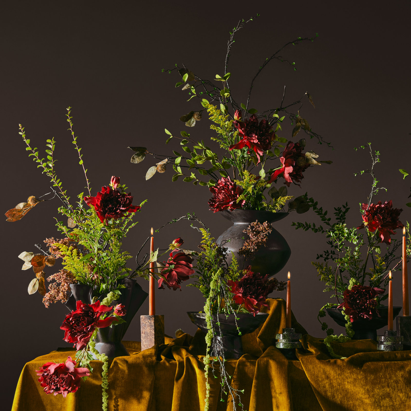 Artificial Farmhouse Floral Arrangement With Glass Greenery Foliage Sprays With Long Stems For Vase Filler Table Decoration