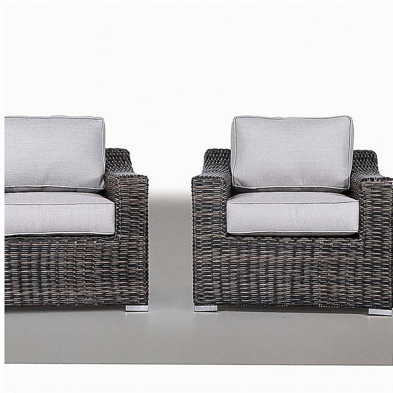 Chaise de patio entièrement assemblée avec coussins LSI 2