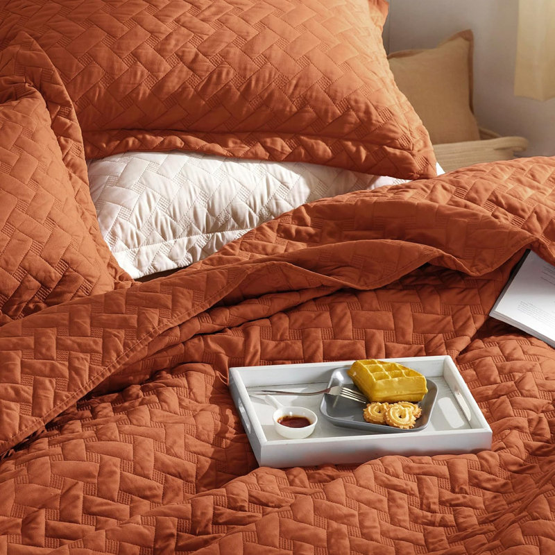 Best Seller Quilted Blanket - Textured Weave Pattern, Airy Lightweight Bed Covering,85gsm, Potter's Clay