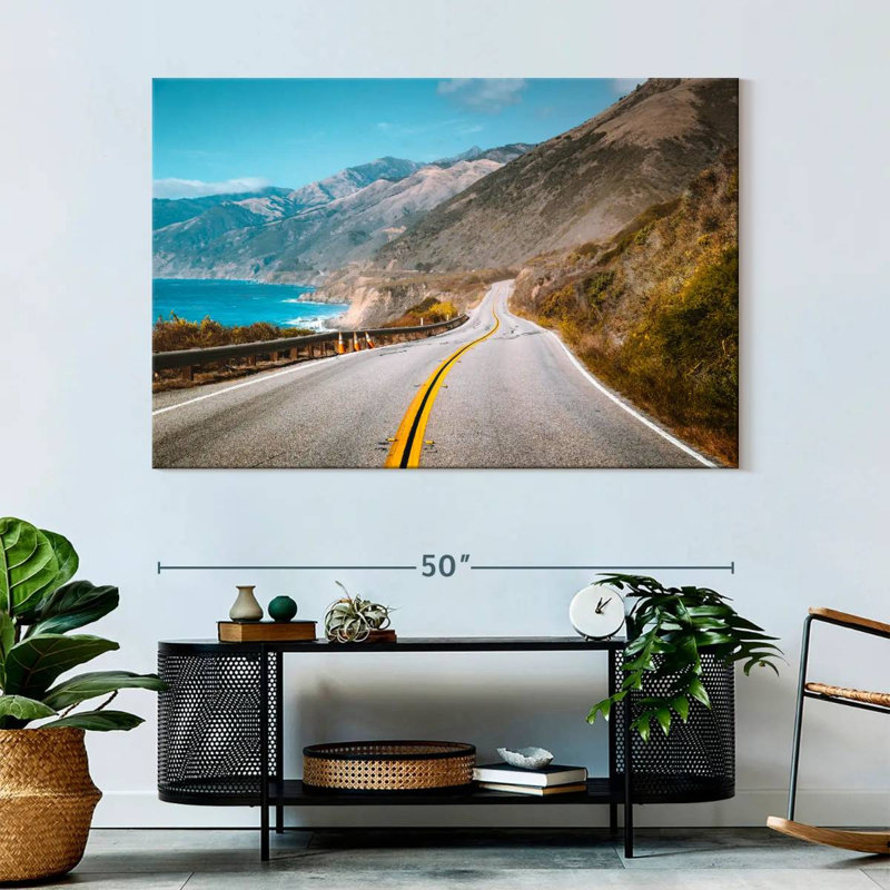 Mehar Highway One, H 34 po x l 51 po