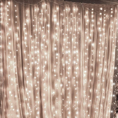 Nodal Indoor / Outdoor 1 - Bulb 118 in. LED Curtain String Light