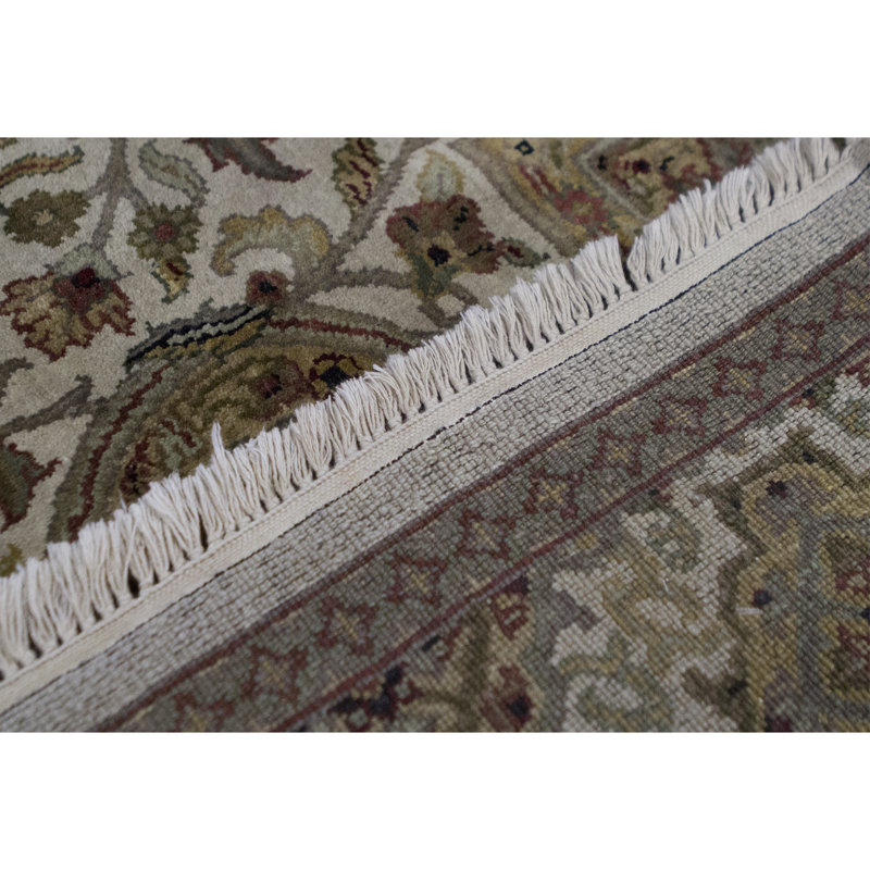 Magnolia Wool Oriental Area Rug in Beige/Brown