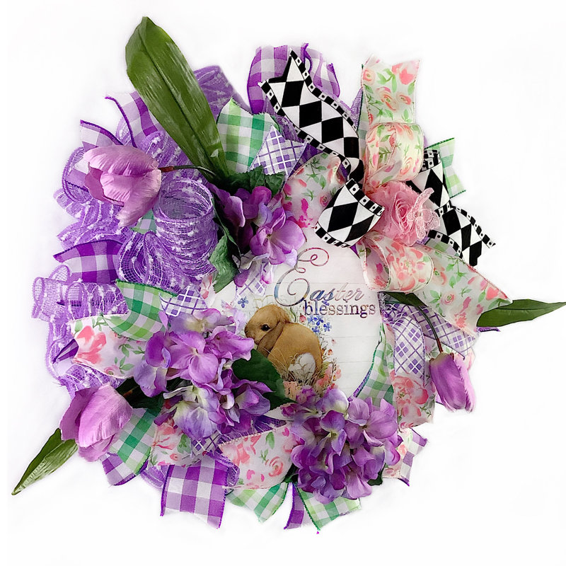 Handcrafted Faux Tulip 18'' Wreath