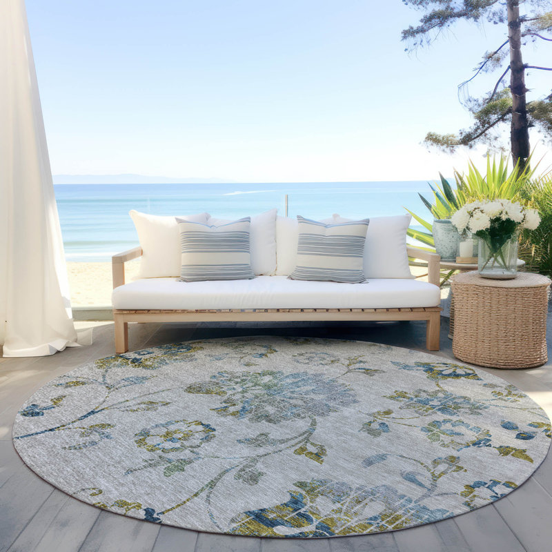 Charysse Washable Floral Indoor / Outdoor Rug, Round 8'