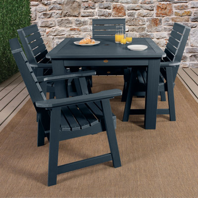 Midwest 4 - Person 42" Square Dining Set