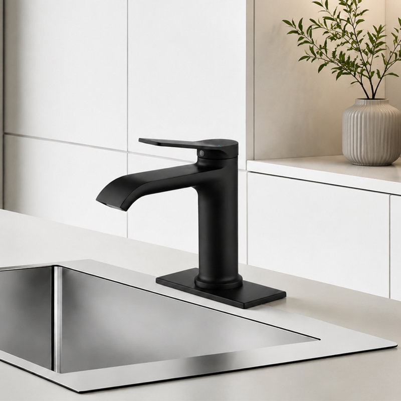 Single-Hole Single-Handle Bathroom Faucet With Drain Assembly, Matte Black