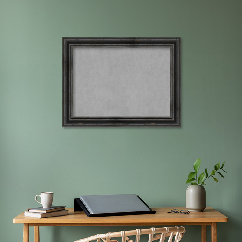 Tableau magnétique encadré noir rustique, H 25 po x l 33 po
