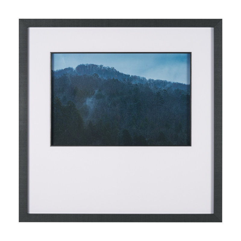«Koblas Morning» par Dimitry Papkov, reproduction d'art encadrée texturée matte sous verre, Montagne orageuse